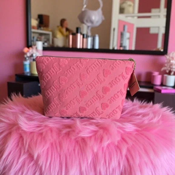 Juicy Couture Pink Love Cosmetic Makeup Bag Heart Travel Toiletry Bottle Y2K - Picture 3 of 8
